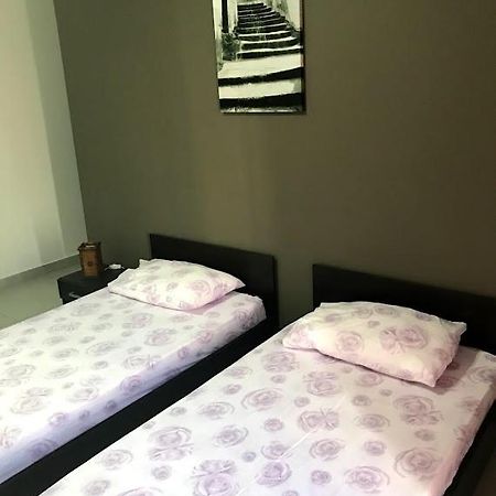 Luqa Apartment - 5 Mins From Airport Εξωτερικό φωτογραφία