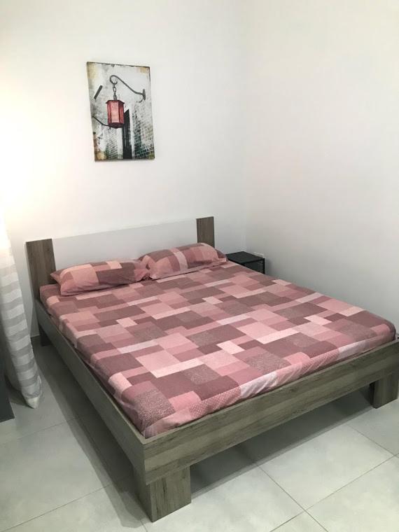 Luqa Apartment - 5 Mins From Airport Εξωτερικό φωτογραφία